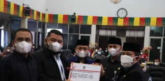 Sampaikan Hasil RPJMD di Paripurna DPRD Rohul, Sukiman : Berikut Visi dan Misi Pembangunan Rokan Hulu Dilima Tahun Mendatangkan
