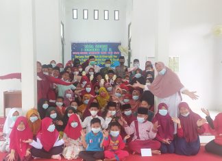 Senyum Bahagia Anak Panti Al Khairiyah dan Tahfidz Yayasan Raudatul Quran Al Uswah Pada Peringatan HUT RI