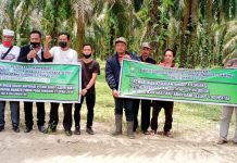 Pertanyakan Kepengurusan Koperasi Sawit Karya Bhakti, Sahbela Dalimunthe CS gelar Aksi