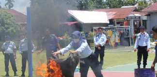 Petugas Lapas Kelas IIB Pasir Pengaraian Dapat Pelatihan Pemadaman Kebakaran