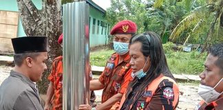 Peduli Sesama, MPC PP Rohul Salurkan Bantuan ke Ponpes Al Kahfi