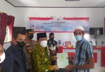 Bupati Rohul Salurkan Sertifikat Tanah Gratis Bagi Masyarakat Desa Mahato