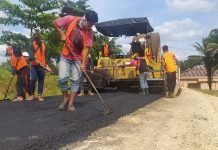 Melalui Dana DAK, Dinas PUPR Rohul Bangun Jalan Aspal di Empat Desa