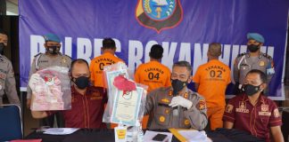 Pungli Pengurusan SKRT Dan SKGR, Kades Rokan Timur Diamankan Polres Rohul