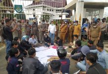 Himarohu Riau Padati Kantor Bupati Rohul, Tuntut Beasiswa Untuk Mahasiswa, Bukan Untuk ASN