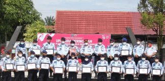 20 Petugas Lapas Pasir Pengaraian Berprestasi Mendapat Penghargaan