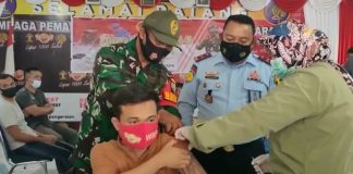 Peringati Hari Pahlawan, TNI di Rohul Gelar Vaksinasi Massal