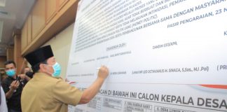 Gelar Deklarasi Damai Pilkades Rohul, Bupati Sukiman Pesankan Calon Kades Untuk Siap Menang dan Kalah