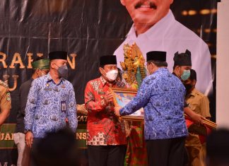 Membanggakan, Rokan Hulu Raih Penghargaan Anugerah Informasi KI Riau Awards Tahun 2021