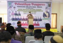 Hadir Dalam Pengukuhan PMR Rohul, Ini Pesan Wagubri