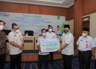 Bupati Buka Sosialisasi Perbup Nomor 41 Tahun 2021, Sukiman : Bentuk Kepedulian Pemkab Terhadap Pekerja