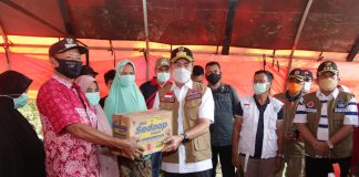 Banjir di Rohul, Gubri Berbagi Kepada Korban Banjir