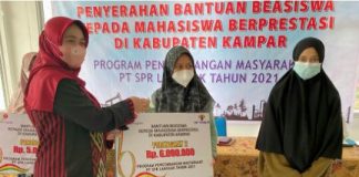 LAGI dan LAGI, PT SPR Langgak Salurkan Beasiswa Kepada Mahasiswa Berprestasi