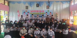 Buka Konfercab III PGRI Kecamatan Tambusai, Berikut Harapan Asisten 1 Setdakab Rohul