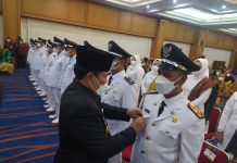 Lantik 19 Kades dan 3 Kepala Desa PAW, Berikut Harapan Bupati Rohul