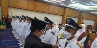 Lantik 19 Kades dan 3 Kepala Desa PAW, Berikut Harapan Bupati Rohul
