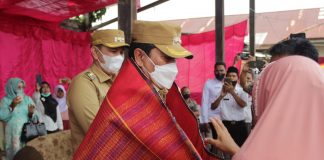 Bupati Sukiman Hadiri Sertijab Kepala Desa Sei Kuning