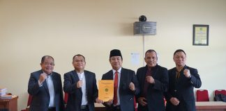 Ketua DPRD Riau YULISMAN, Politisi Beringin Dengan Motto Never Stop Learning
