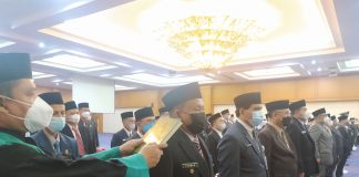 Bupati Sukiman Kukuh dan Lantik Pejabat Eselon II, III dan IV