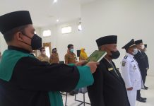 Berhalangan Hadir Saat Pelantikan, Beberapa Pejabat Eselon II dan III Lingkungan Pemkab Rohul Dikukuh dan Diambil Sumpah Jabatan