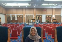 STRATEGI PEDAGANG IKAN ASIN DALAM MENJAGA KOMUNIKASI DITENGAH PANDEMI