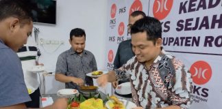 DPD PKS ROKAN HULU PERINGATI HARI JADI PKS KE-20