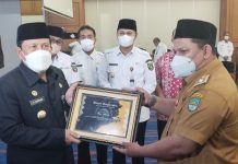 Gelar Penyerahan SPPT PBB-P2, Desa Mahato Raih Penghargaan Realisasi PBB Tertinggi