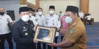 Gelar Penyerahan SPPT PBB-P2, Desa Mahato Raih Penghargaan Realisasi PBB Tertinggi