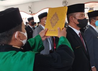 H Sukiman Lantik 103 Pejabat Eselon III dan IV di Lingkungan Pemkab Rohul