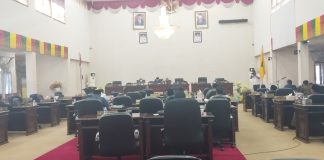 DPRD Rohul Gelar Rapat Paripurna, Kursi Kosong Dimana-mana