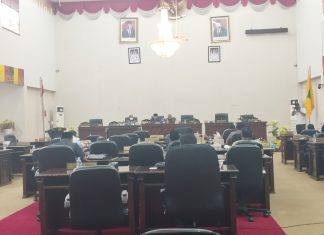 DPRD Rohul Gelar Rapat Paripurna, Kursi Kosong Dimana-mana