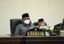 Melalui Rapat Paripurna, Sekda Sampaikan Ranperda Pertanggungjawaban APBD Rohul 2021