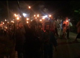 Meriahkan Hari Raya Idul Adha, PHBI Dusun Muara Musu Gelar Pawai Obor Takbir Keliling