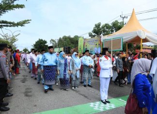 Pawai Ta’aruf MTQ XL Riau, Rohul Tampilkan Berbagai Pertunjukkan
