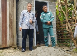 CEGAH STUNTING, PT SPR Langgak Bangun Kakus di Desa Rambah Hilir