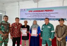 Dukung Pencegahan Stunting, PT SPR Langgak Beri Kakus ke Warga Miskin