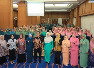 Dinsos P3A Rohul Beri Seminar Teknologi Kepada Organisasi Perempuan Se Rohul