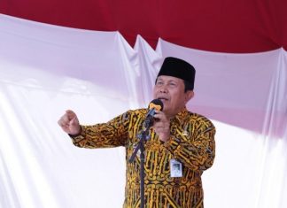 Peringati Isra’ Mi’raj Nabi Muhammad SAW di Desa Kepenuhan Hulu, Bupati Sukiman Letakkan Batu Pertama Pembangunan Masjid Al-Muqorrobin