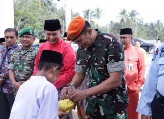 Wabup Dampingi Batalyon Komando 462 Paskhas TNI AU Pekanbaru Kunker ke Rohul