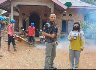 Cegah Penyebaran DBD, PT SAI Fogging di Sekitaran Rumah Warga