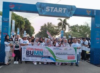 Berburu Doorprize, Masyarakat Rohul Ramaikan Jalan Sehat HUT BUMN ke-25
