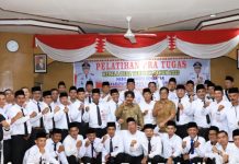 Diskominfo Rohul Turut Berikan Bimtek Pra Tugas Kades Terpilih