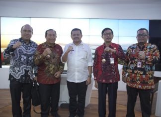 Kembangkan SPBE, Bupati Sukiman Tekan MoU Dengan Pemkab Sumedang