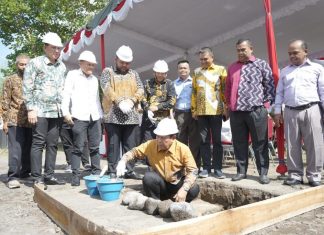 Bupati Sukiman Letak Batu Pertama Pembangunan Asrama Mahasiswa Rohul di Kota Pelajar