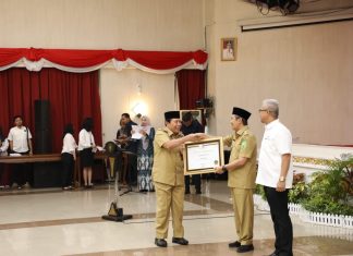 Membanggakan, Rohul Terima Penghargaan Anugerah Treasury Award dari DJPb Riau