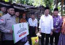 Bupati dan Wabup Dampingi Gubri Safari, Serahkan RLH Hingga Bantuan Bagi Fakir Miskin