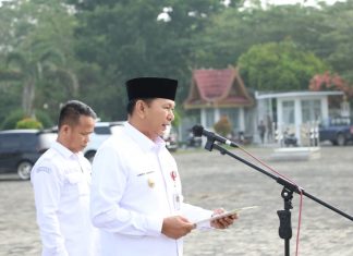 Masuk Kerja Pertama Pasca Libur Lebaran, Wabup Rohul Pimpin Apel Bersama ASN