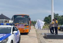 2 Bus Gratis, Dalam Program Balik Gratis Bersama Polres Rohul