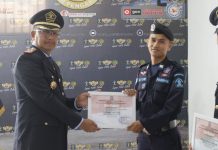 Dua Pegawai Lapas Pasir Pengaraian Dapat Penghargaan Bertepatan Puncak HBP Ke-59
