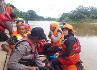 Cekcok Rumah Tangga, Istri Loncat Ke Sungai, Hanyut dan Mayat Tak Ditemukan